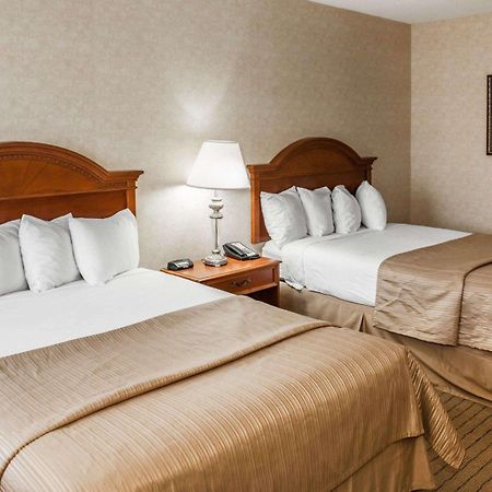 Quality Inn קסלטון מראה חיצוני תמונה
