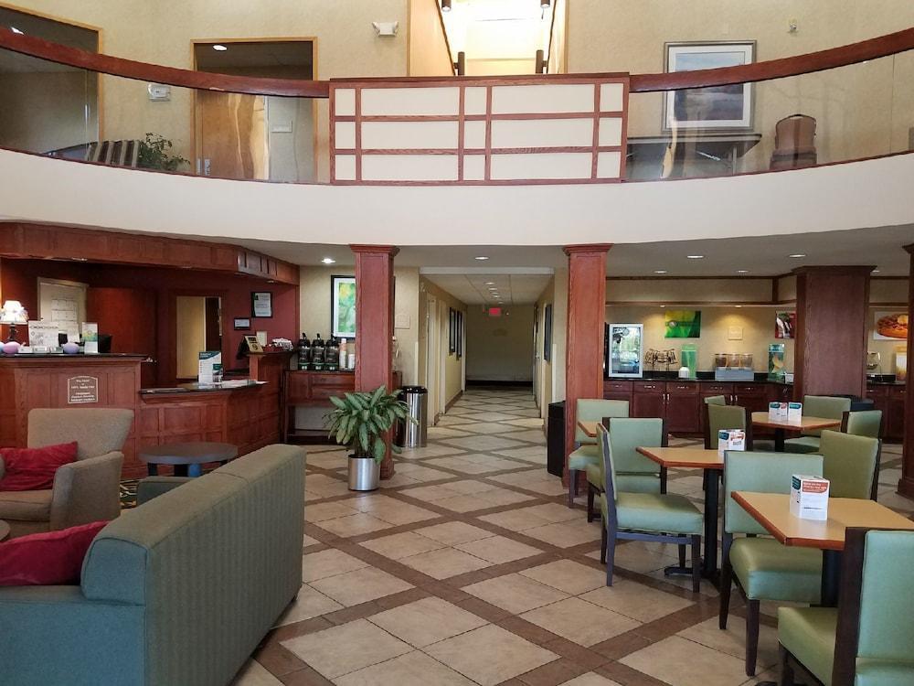Quality Inn קסלטון מראה חיצוני תמונה